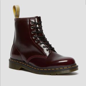 Vegan 1460 lace up boot